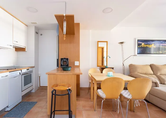 Con Piscina Y Wifi En Playa Paraiso Adeje Апартаменти *