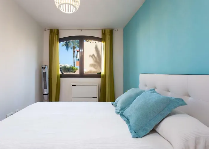 Апартаменти Con Piscina Y Wifi En Playa Paraiso Adeje *