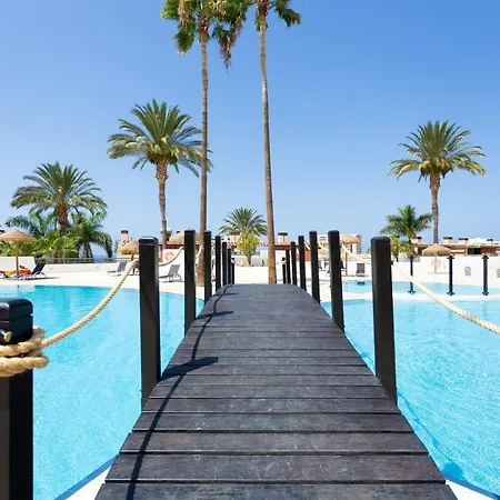 Con Piscina Y Wifi En Playa Paraiso Adeje Апартаменты *