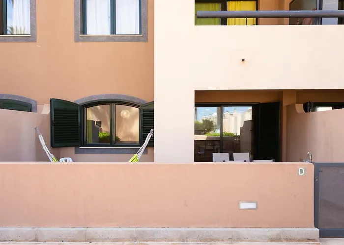 Con Piscina Y Wifi En Playa Paraiso Adeje Апартаменты